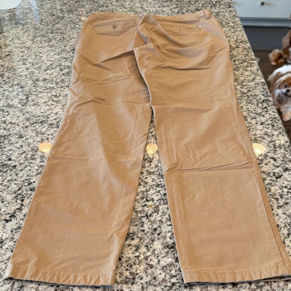 Vineyard Vines Performance Pants Ridge Khaki - 32x30 - Picture 2 of 4